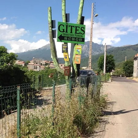 A Apartmán Cozzano